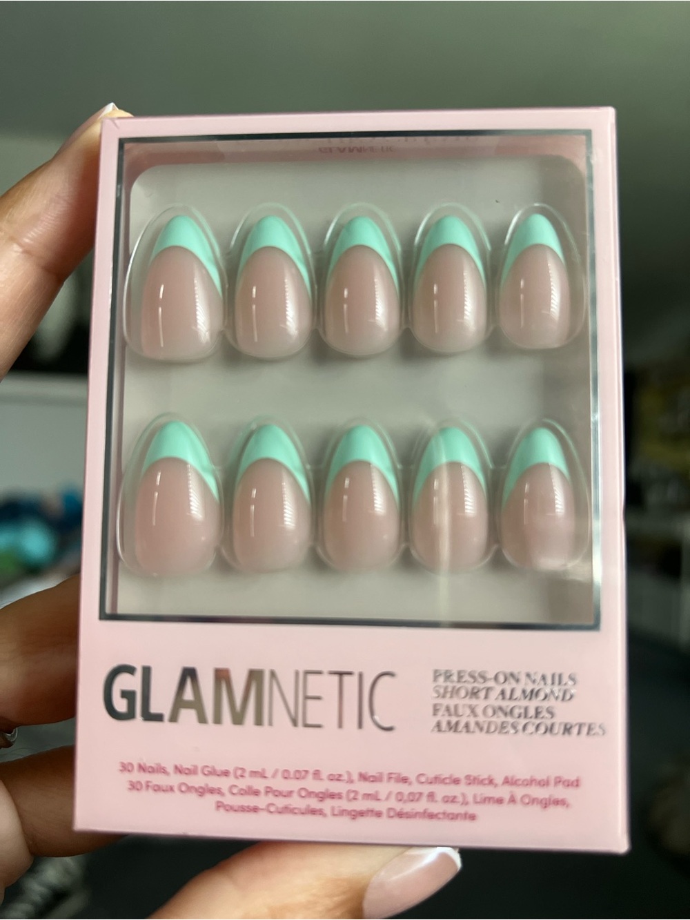 Glamnetic Press-On in Pistachio Cream NIB